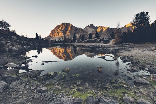 Majestic Mountains Reflecting in Lake