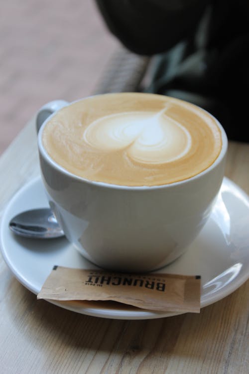 Darmowe zdjęcie z galerii z cappucino, kawa, kawiarnia