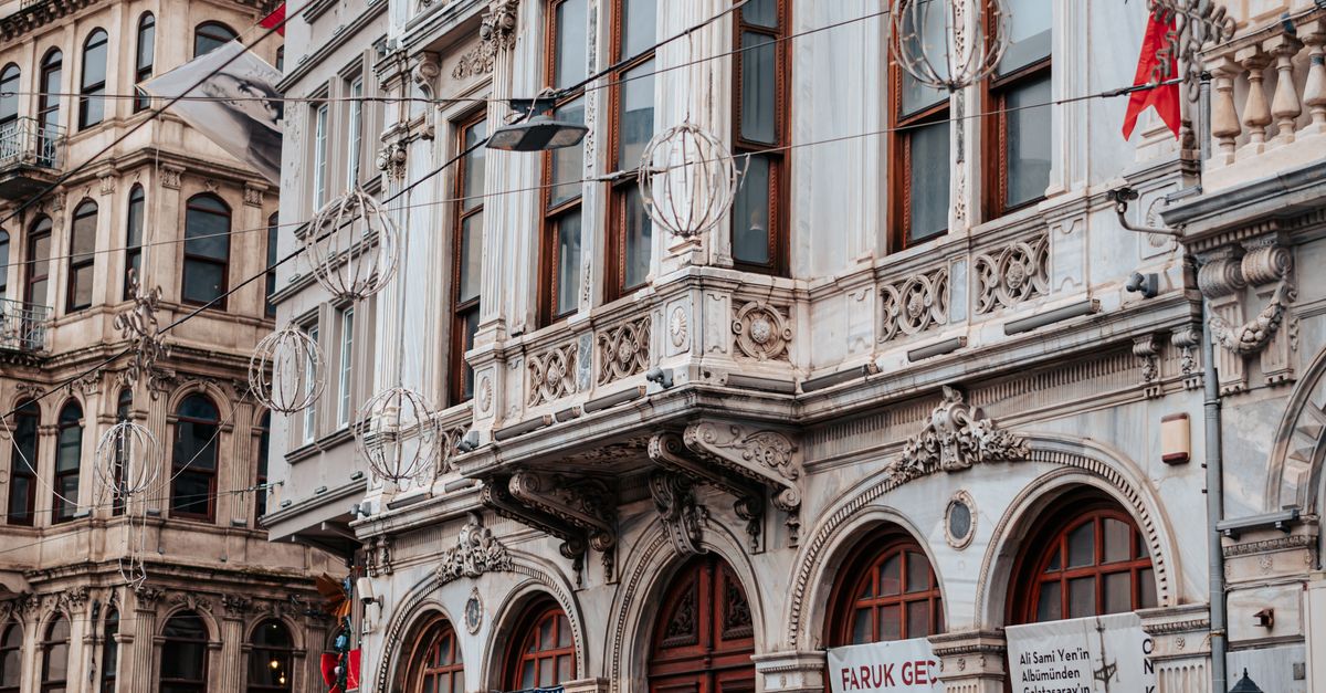 Pera Building People in front of Grand Pera building, Istambul, Turkey · Free Stock Photo