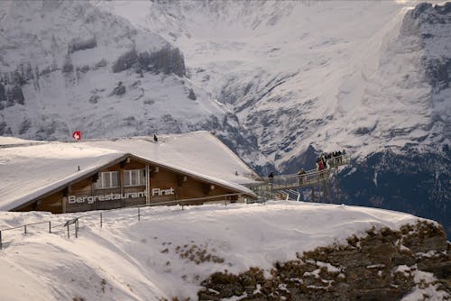 Photos gratuites de alpes, extérieur de bâtiment, façade