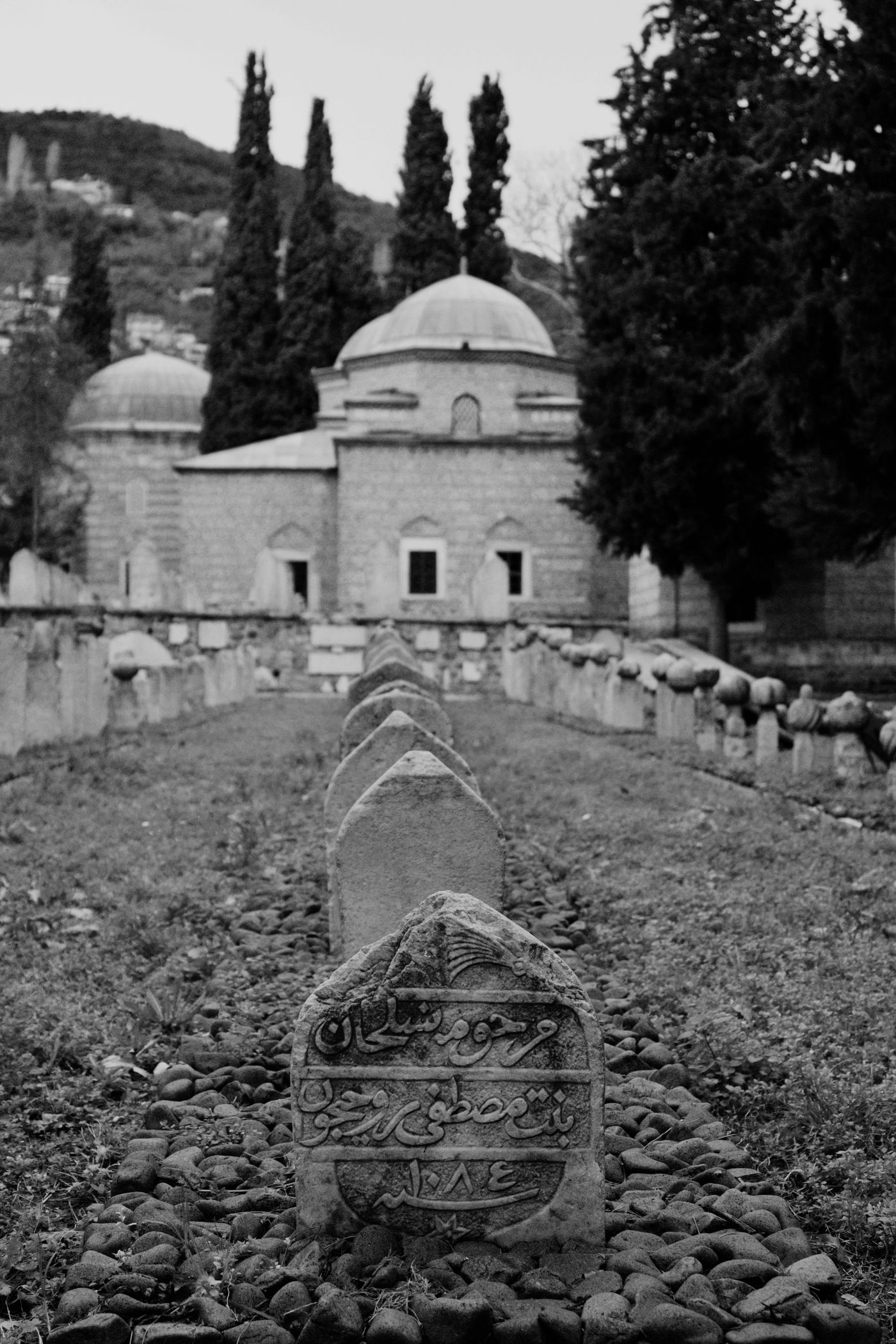 Bursa Muradiye çevresinde cami ve Müslüman mezarlığı