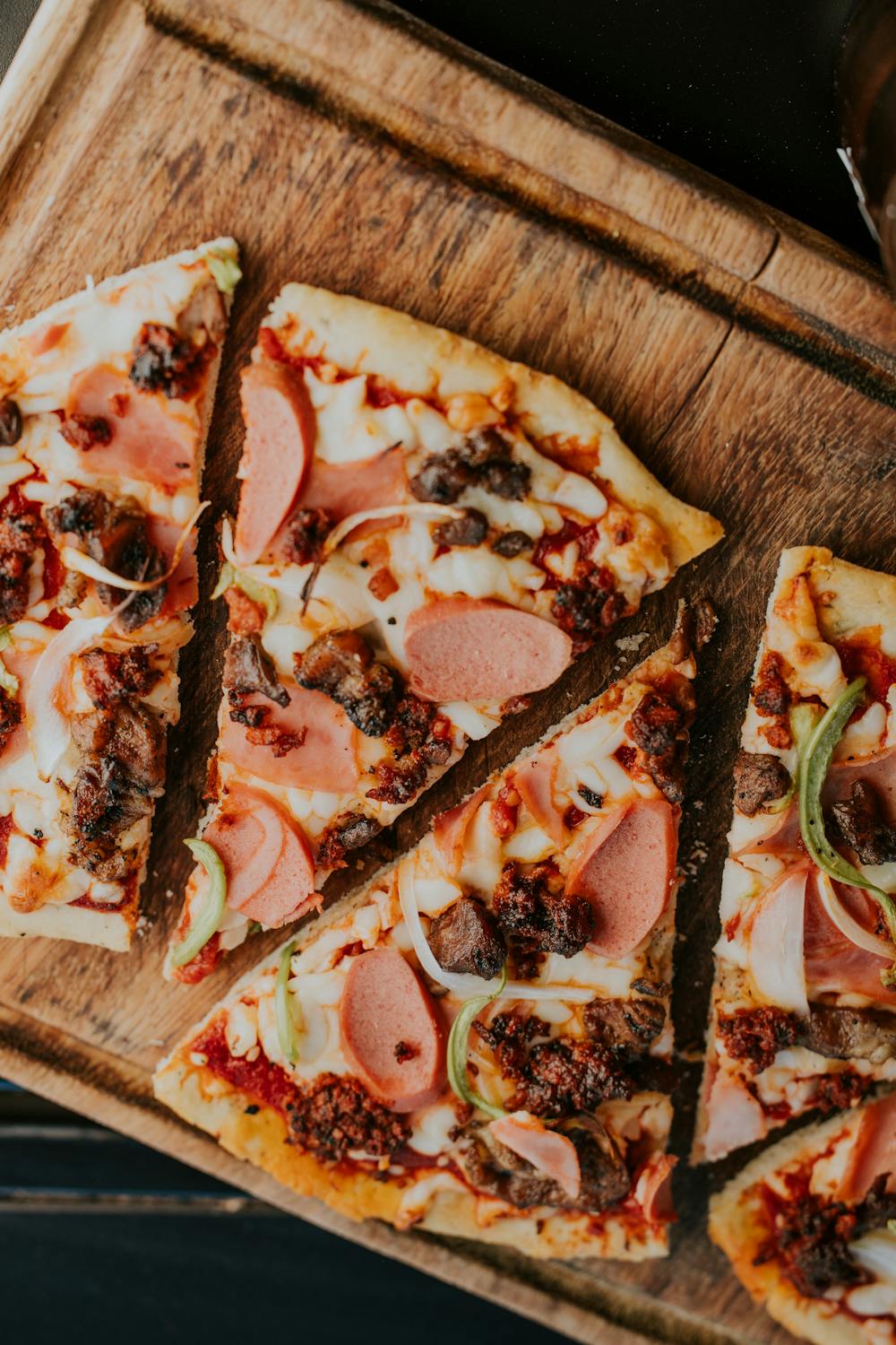 BBQ Sausage Pizza Dip
