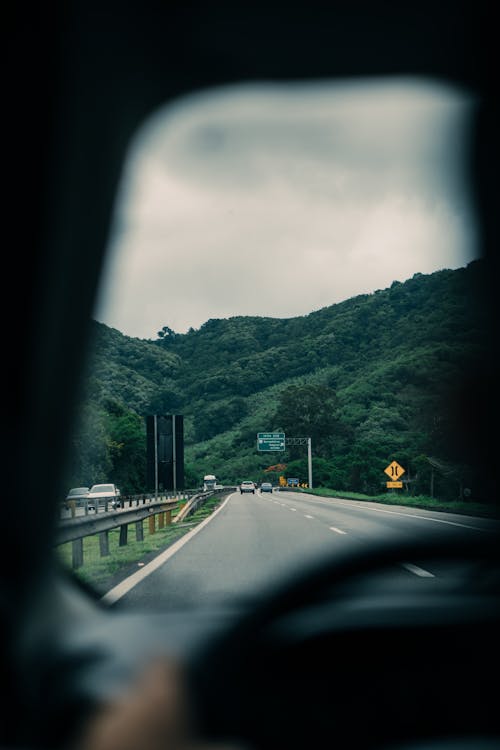 交通, 垂直拍摄, 旅行 的 免费素材图片