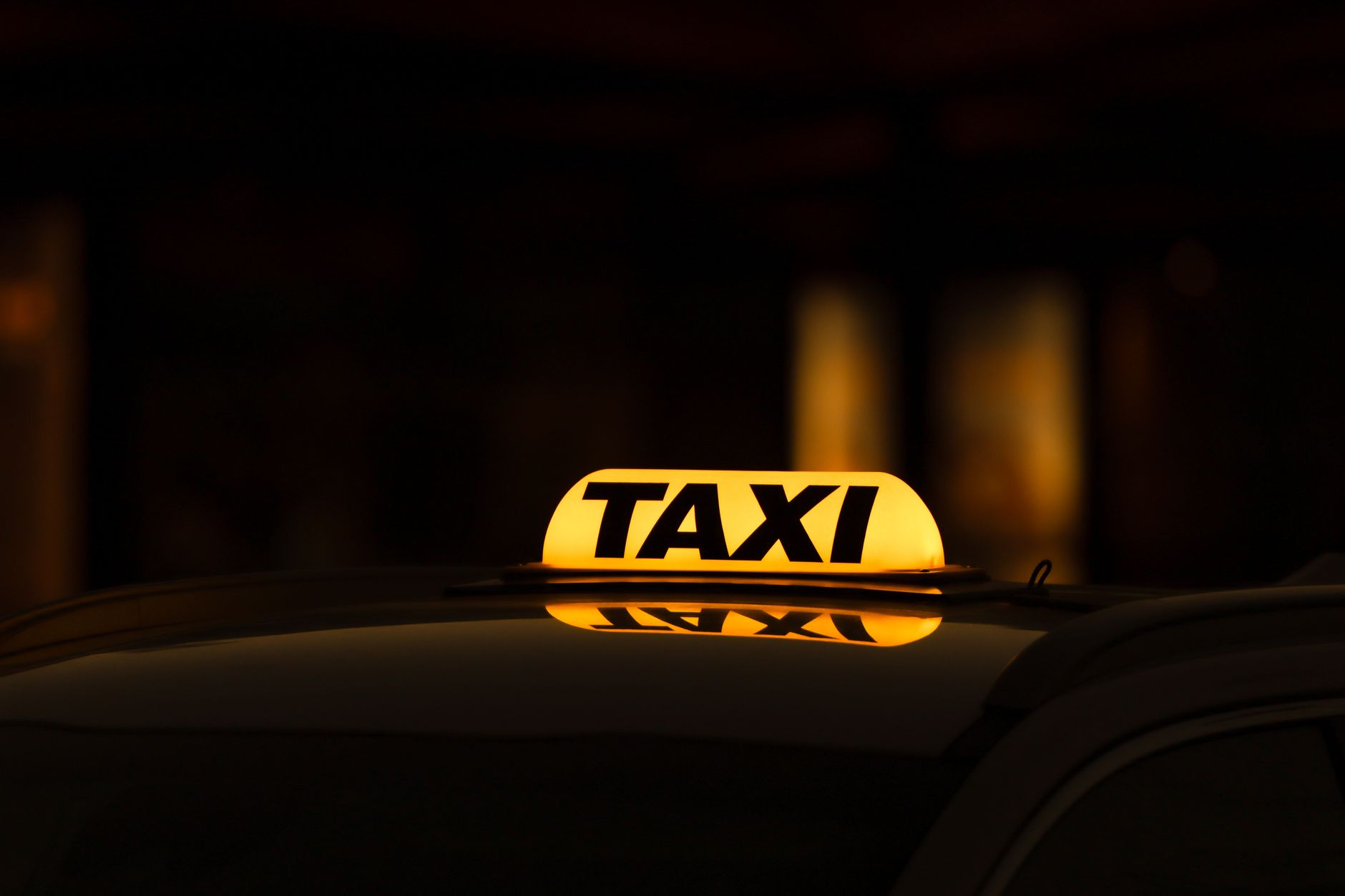 Asigurare taxi și microbuz Moldova: tarife și cerințe