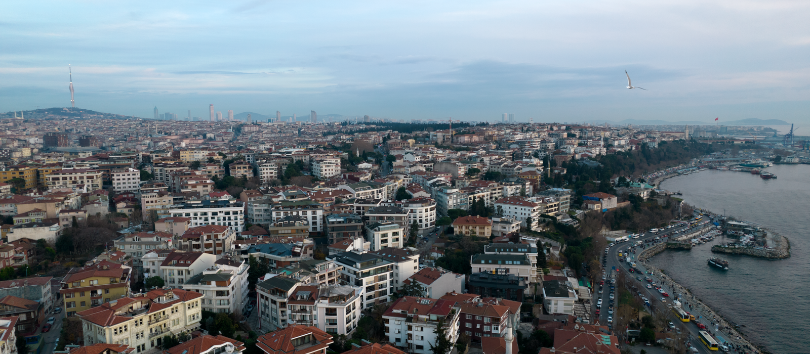 A stunning aerial view of Üsküdar in Istanbul, showcasing its urban landscape and waterfront.