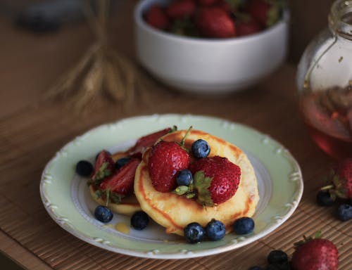 Kostenloses Stock Foto zu dessert, erdbeeren, essen