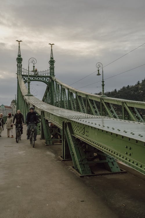 匈牙利, 吊橋, 垂直拍攝 的 免費圖庫相片