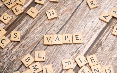Thuốc lá điện tử có thể gây hại sức khỏe trẻ em, bác sĩ cảnh báo