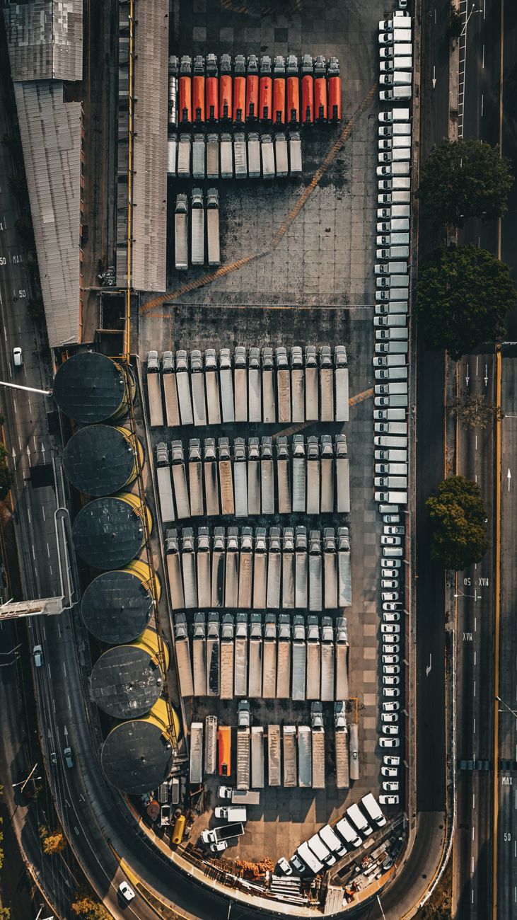 Intelligenteres Transportmanagement: die Rolle von Logistiksoftware in Unternehmen