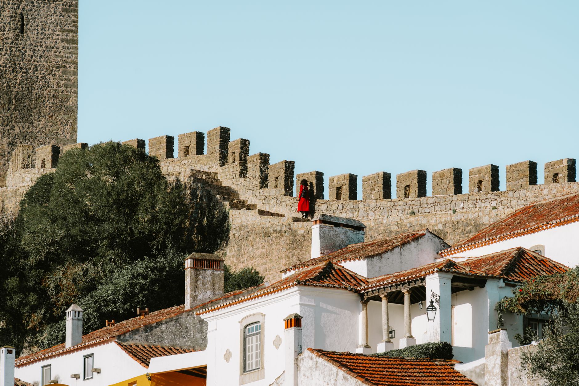 Óbidos mette l'opera a dialogare con la fotografia tra luce e ombra