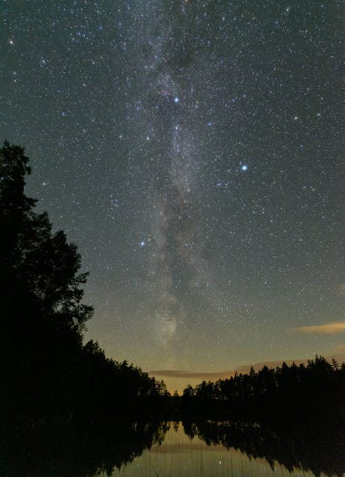 反射, 垂直拍摄, 夜空 的 免费素材图片