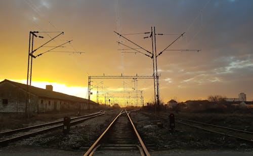 Fotobanka s bezplatnými fotkami na tému ranné slnko, ranné svetlo, skoré ráno zavčasu ráno