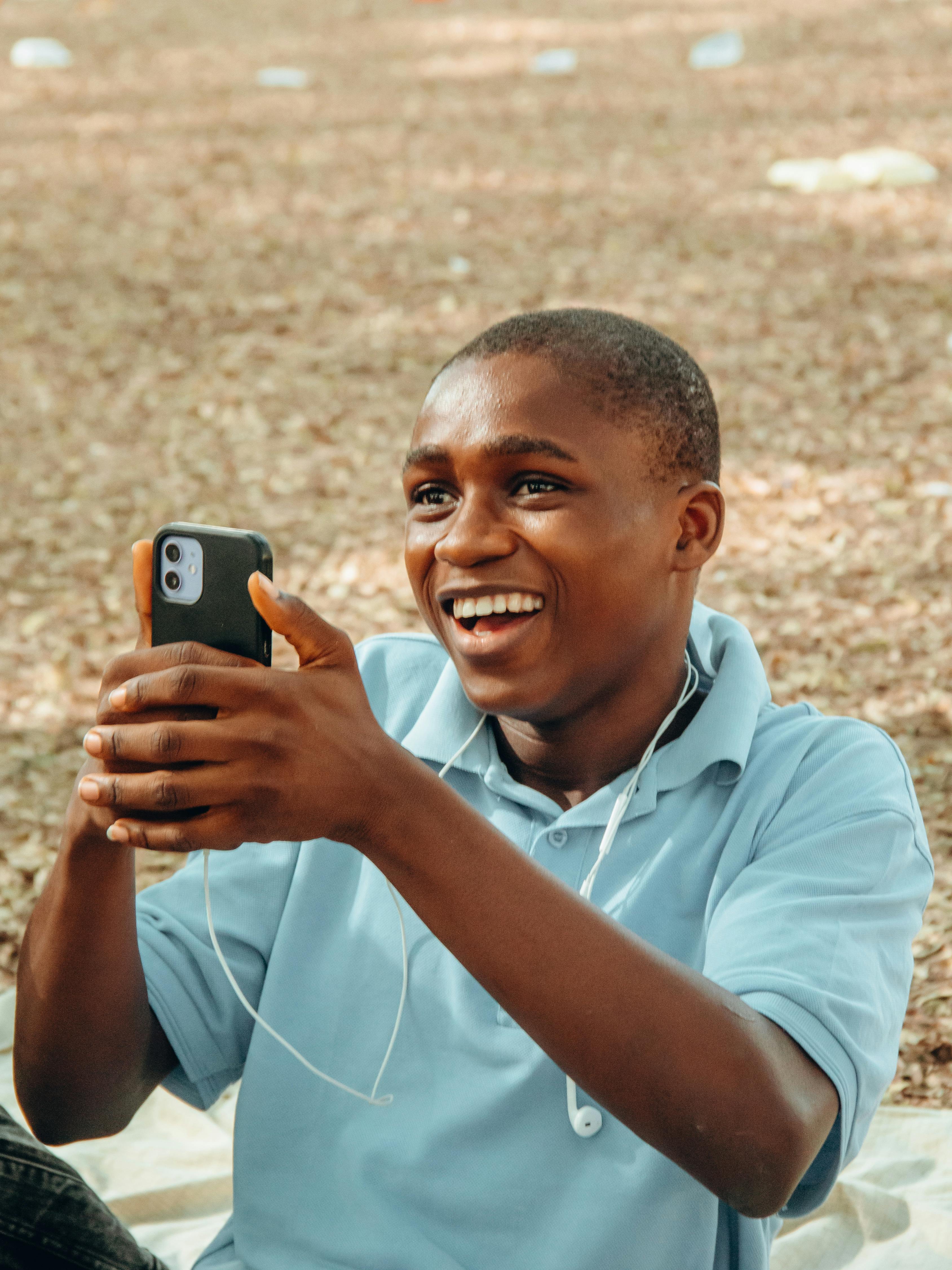 The Importance of Context and⁤ Cultural Differences in ⁤Emotion GIFs