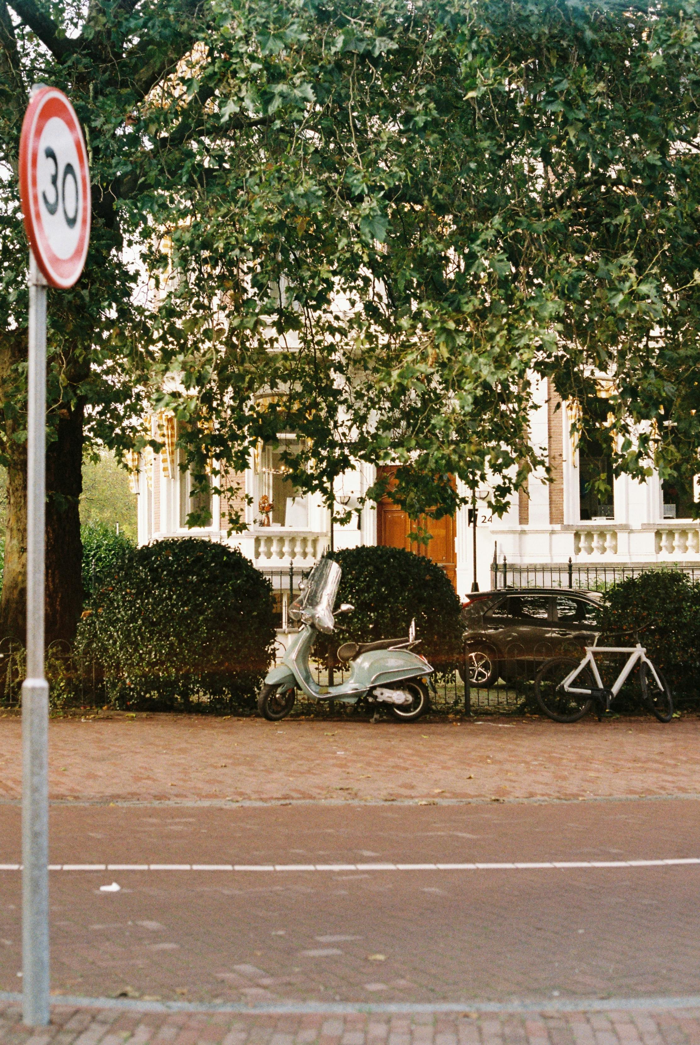 bezplatná Základová fotografie zdarma na téma Amsterdam, cestování, denní Základová fotografie