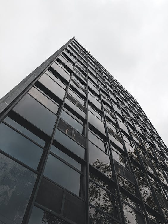 Immagine gratuita di edificio per uffici, finestre, moderno