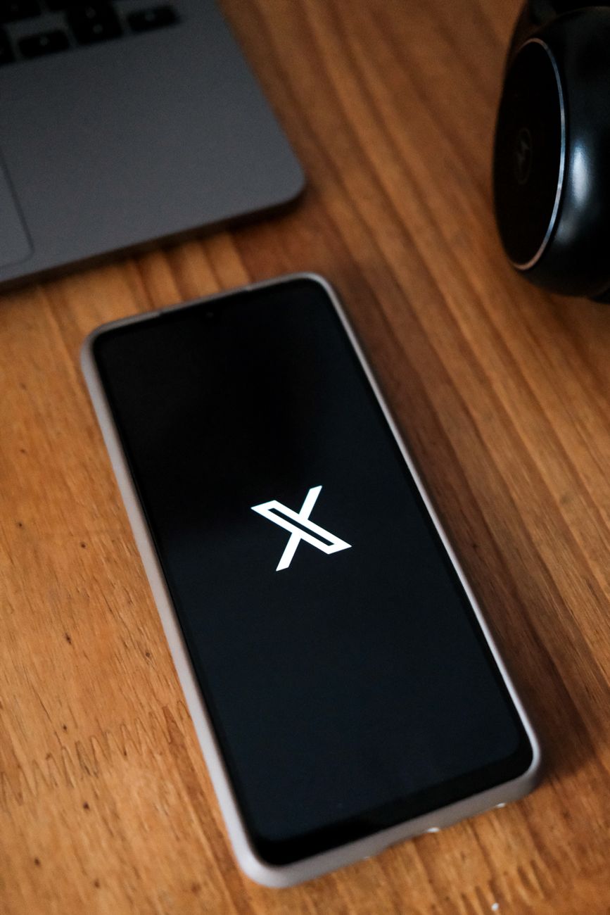 A smartphone screen showing an undo toast at the bottom of a list view