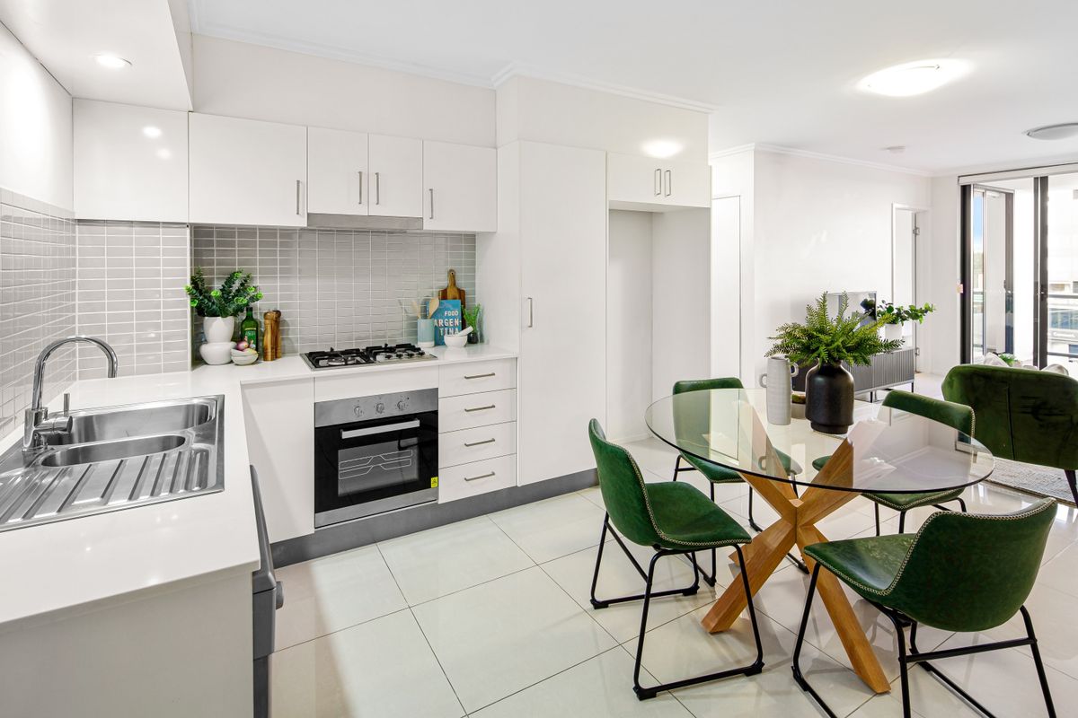 flat moves in Swillington — Flat Moves in Swillington — the working end of the job