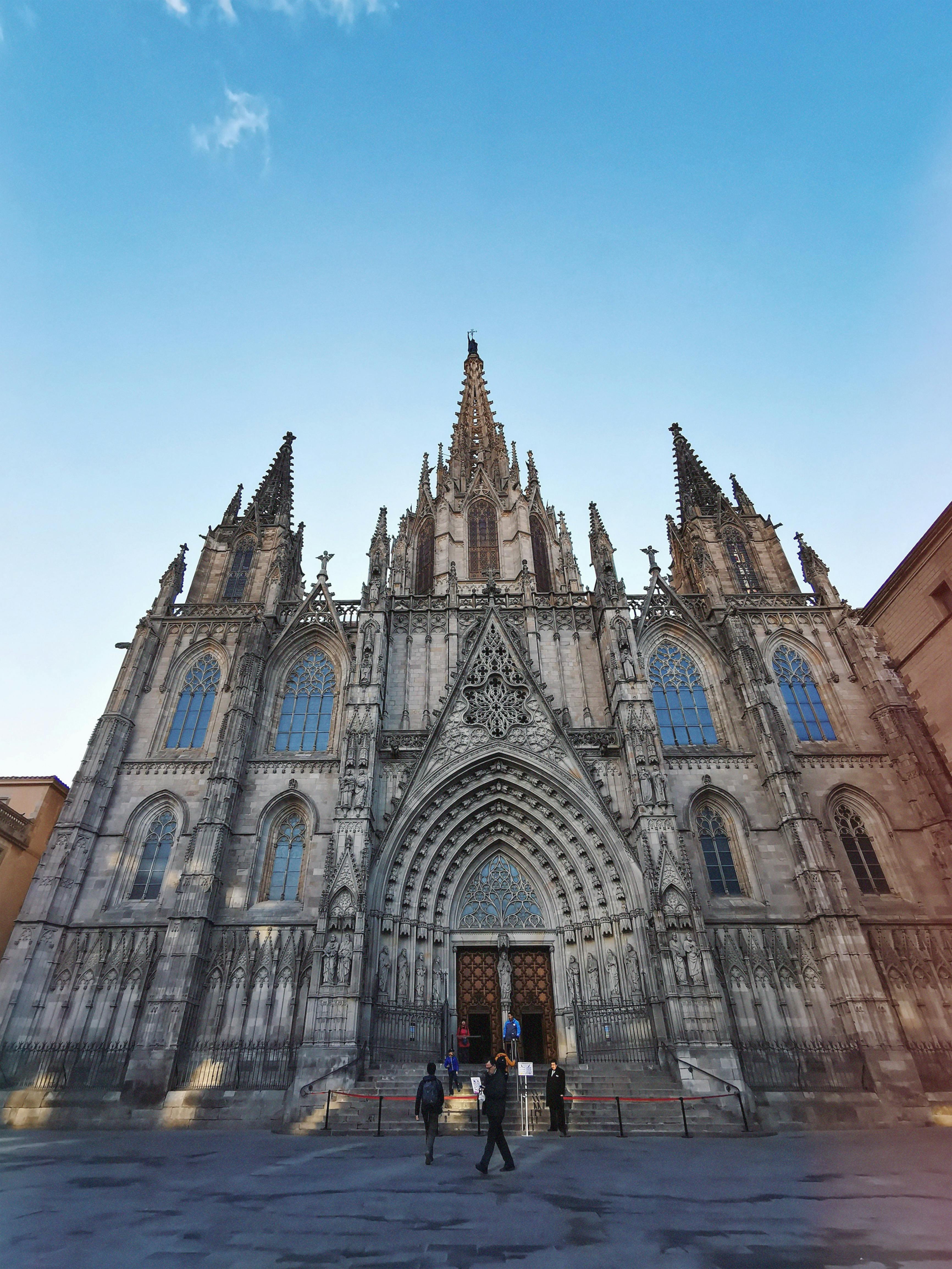 facade of barcelona cathedral