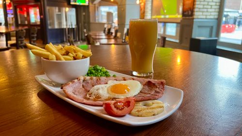 Free Pub Meal  Stock Photo