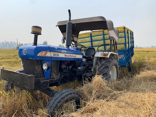 Ford tractor 