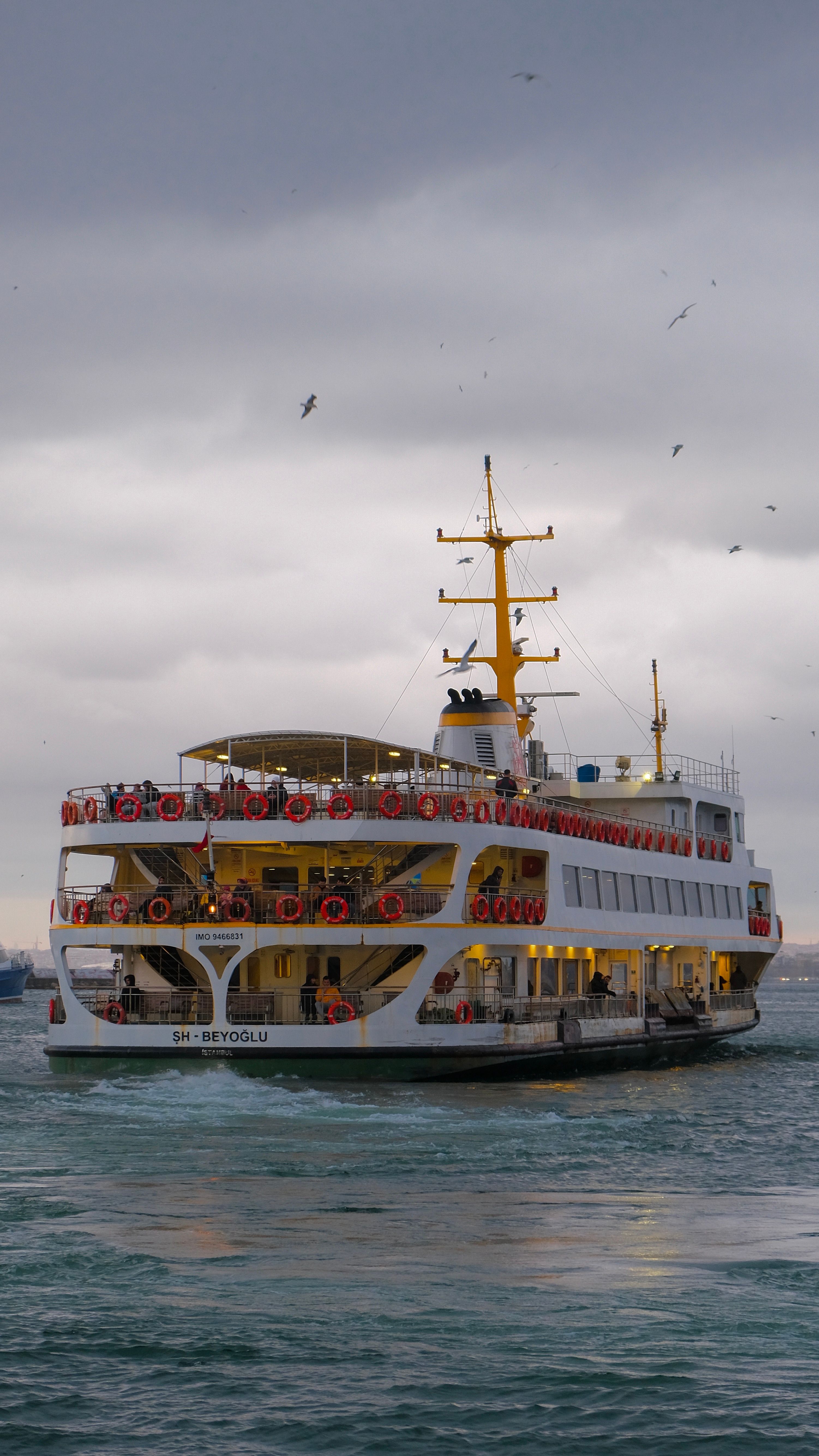 Rear View of a Ferry Boat in Istanbul Harbor · Free Stock Photo