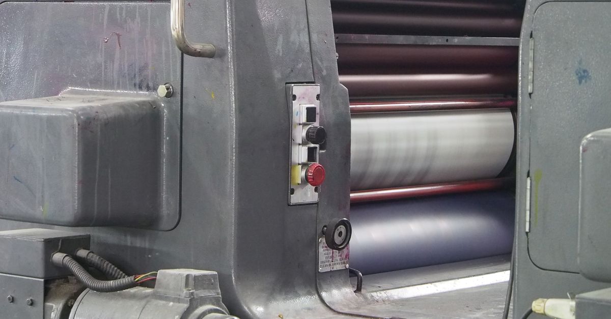 Cutting-Edge Automation in Commercial Printing: Boosting Efficiency without Compromising Quality