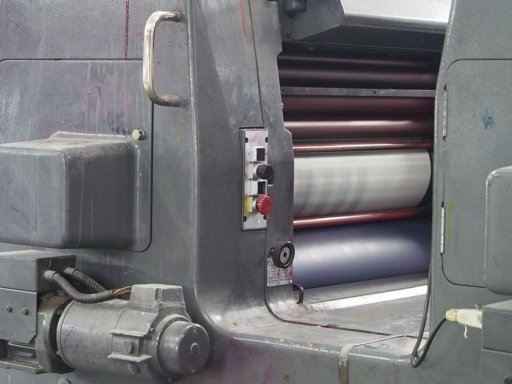 Label printing rollers in action