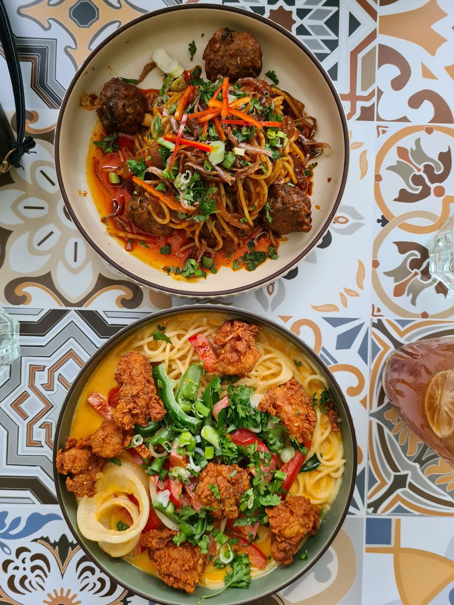 A Malaysian laksa