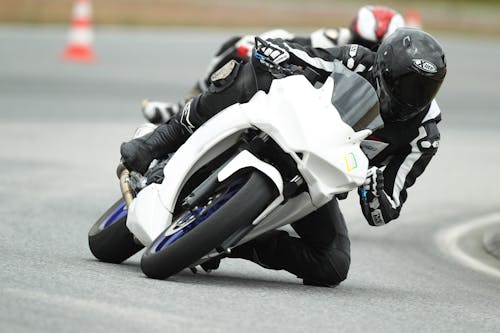 Gratis stockfoto met bikers, circuit, competitie