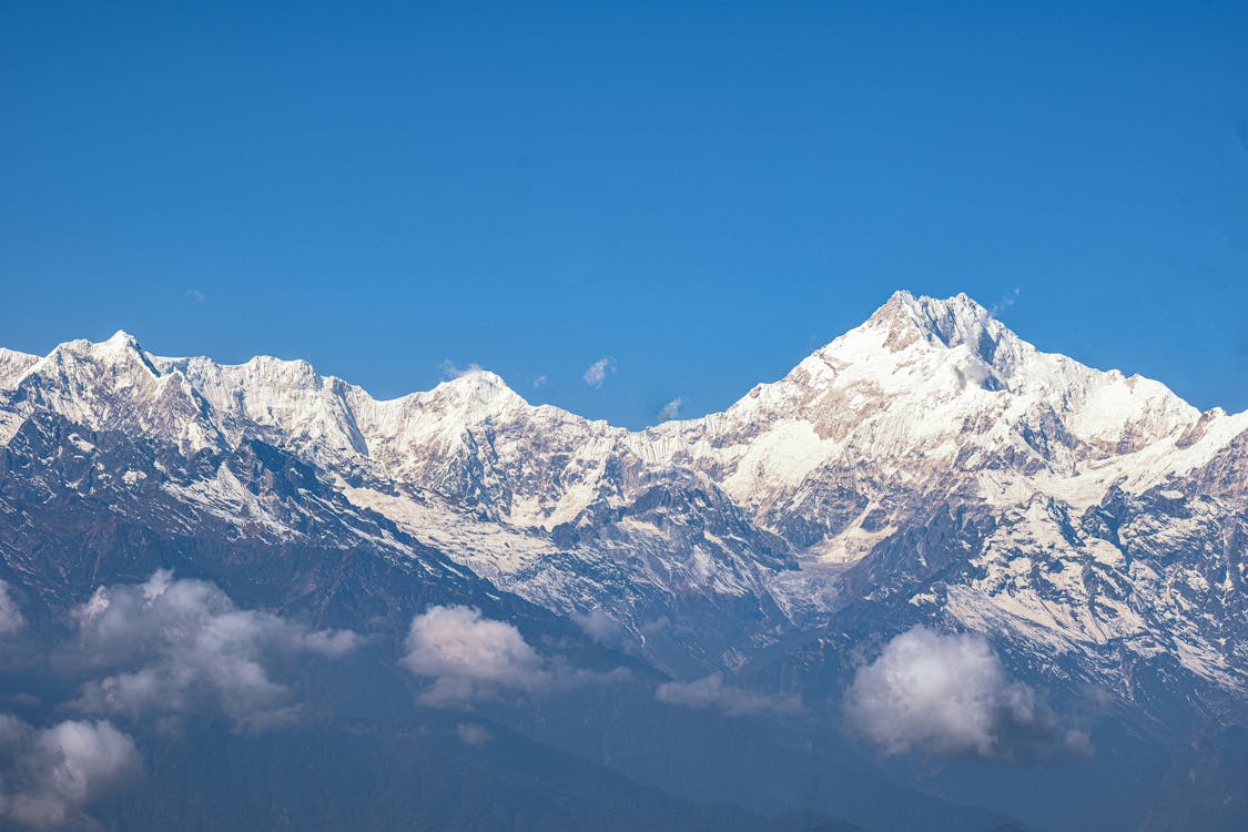 Scenic Mountain Peaks