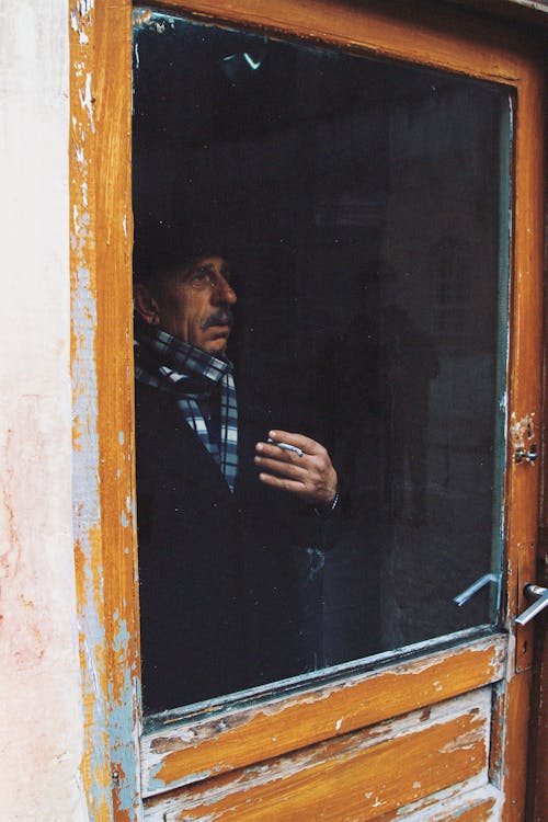 Kostnadsfri bild av äldre, dörröppning, fönster