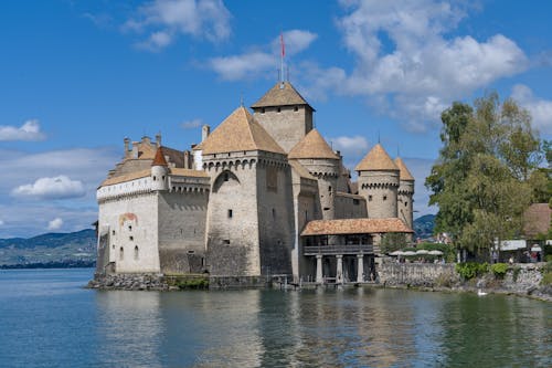 Gratis lagerfoto af blå himmel, borg, chillonslot