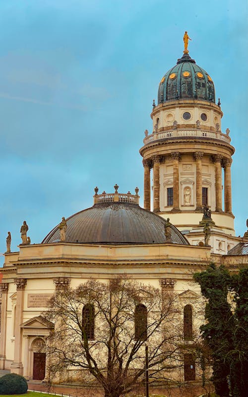 Exterior of the Neue Kirche in Berlin