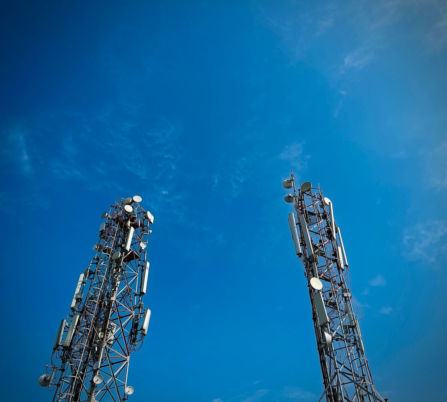 BSNL to Add 50,000-60,000 More Mobile Towers by FY26; Operating Profit to Grow in Double Digits