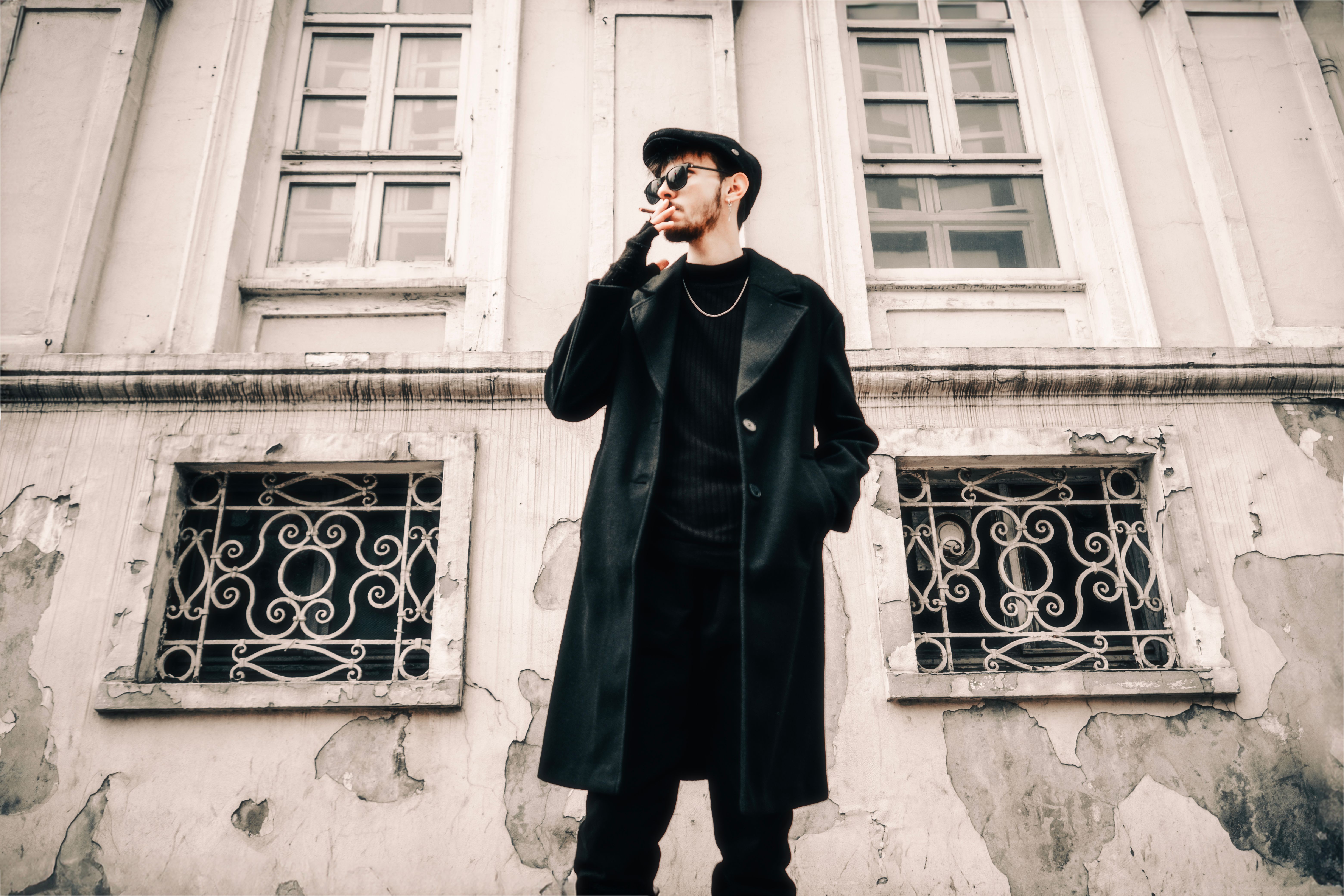 Homme Robe : Tendance Mode Inclusive 2025