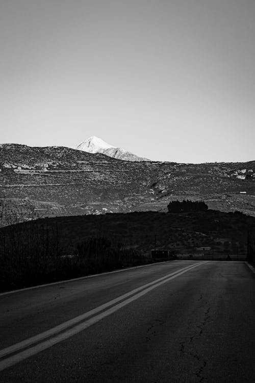 açık hava, arazi, dikey atış içeren Ücretsiz stok fotoğraf