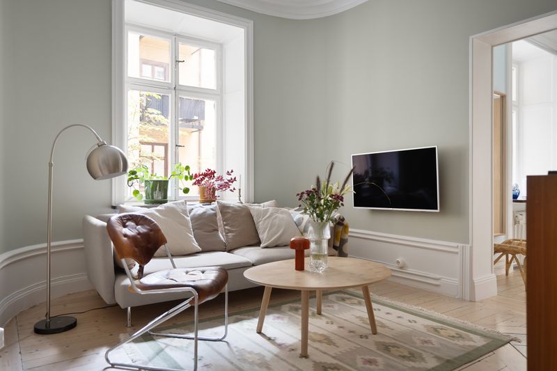 Statement Rugs on a Budget