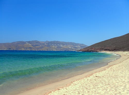 Безкоштовне стокове фото на тему «білий пісок, блакитне небо, Греція»