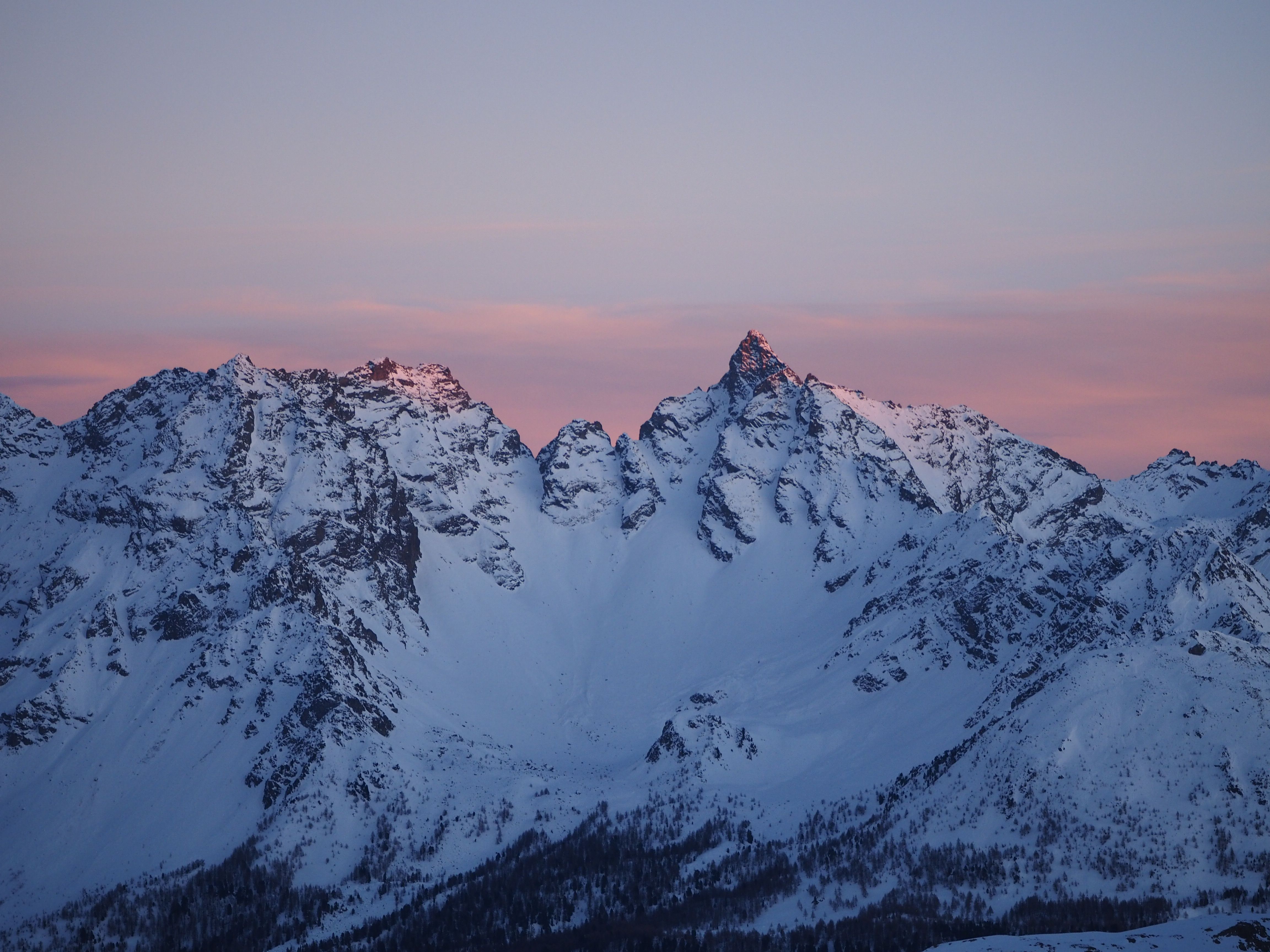 Mountain Valley Covered with Snow in the Evening · Free Stock Photo