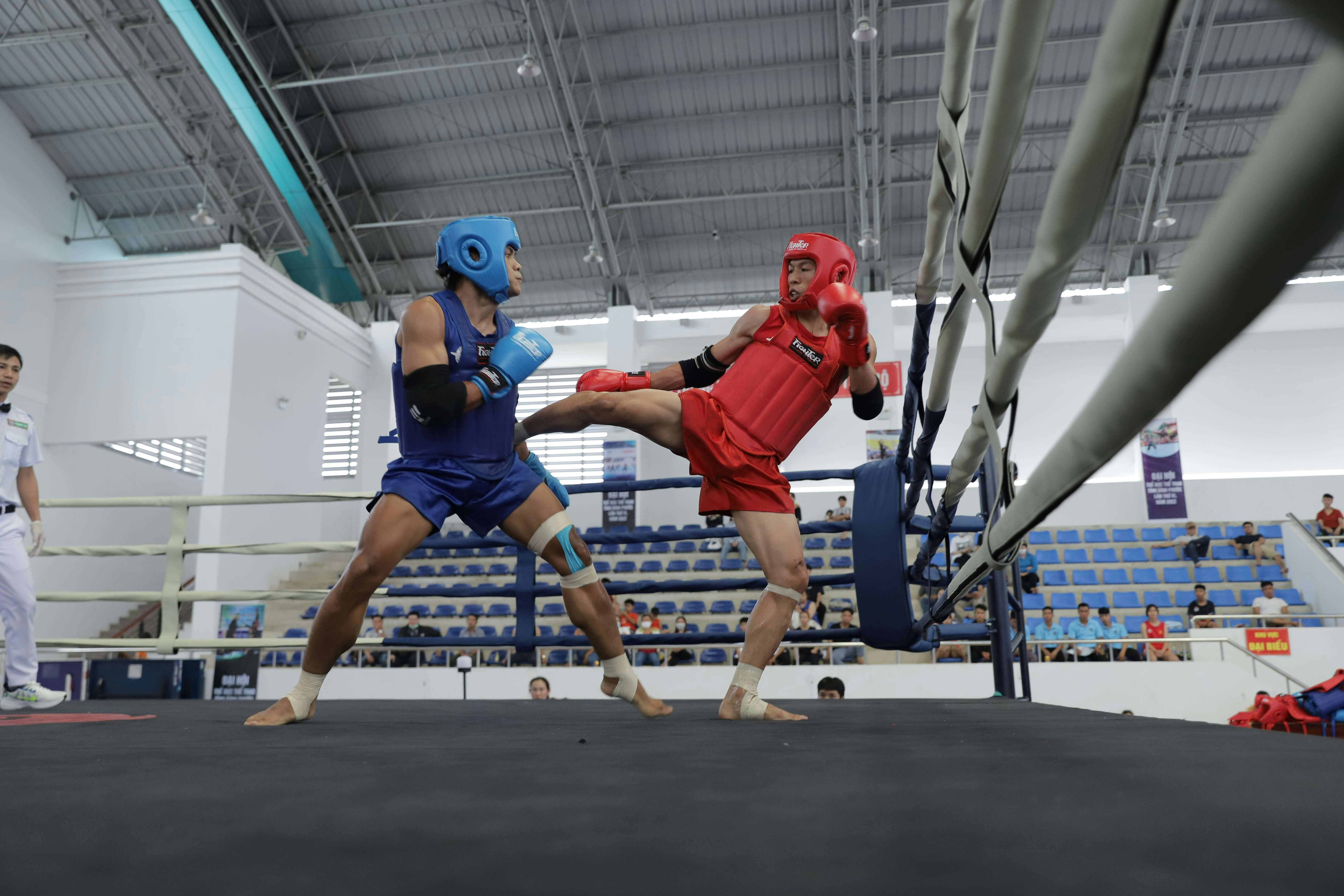 Uniguest Sports Hub heightened fan engagement — Photo by Đạt Hà on Pexels
