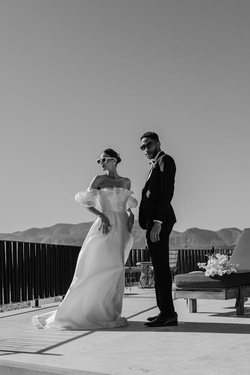 Foto profissional grátis de de pé, elegância, fotografia de casamento