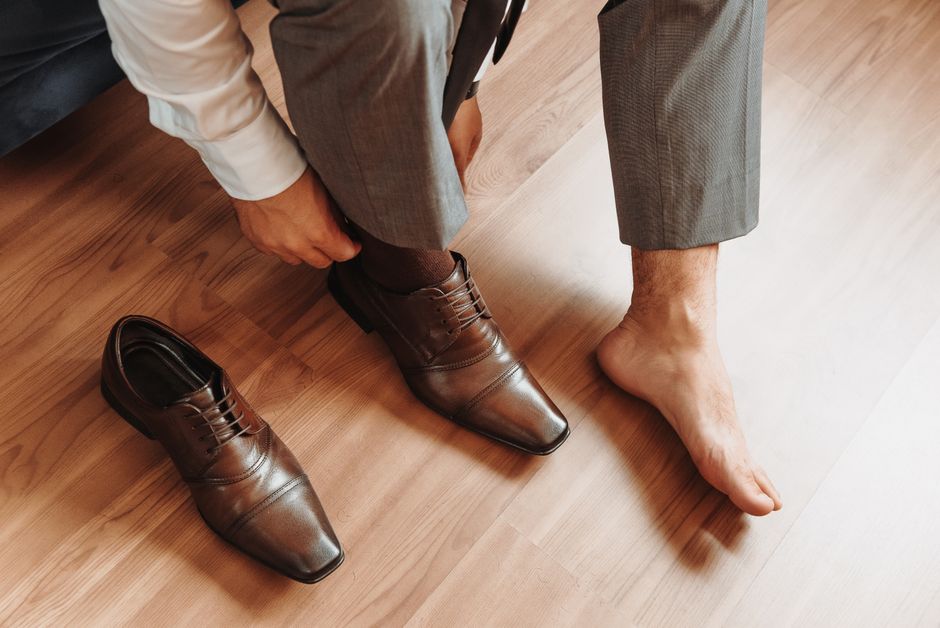 Men's ergonomic dress shoes in office settings Men's ergonomic dress shoes in office settings