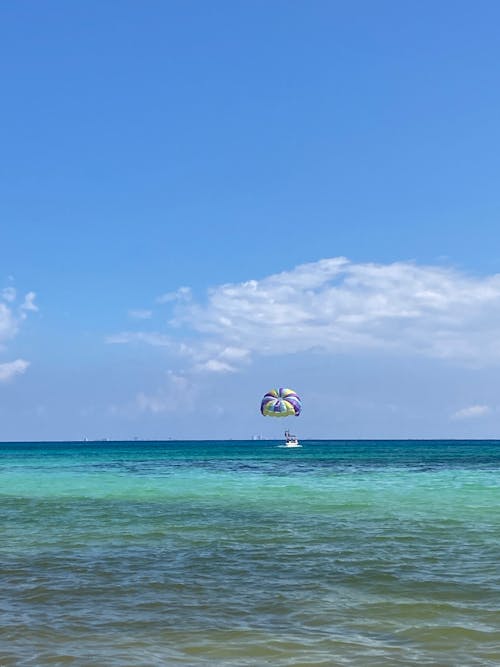 Ilmainen kuvapankkikuva tunnisteilla parasail, playa del carmen, waterford