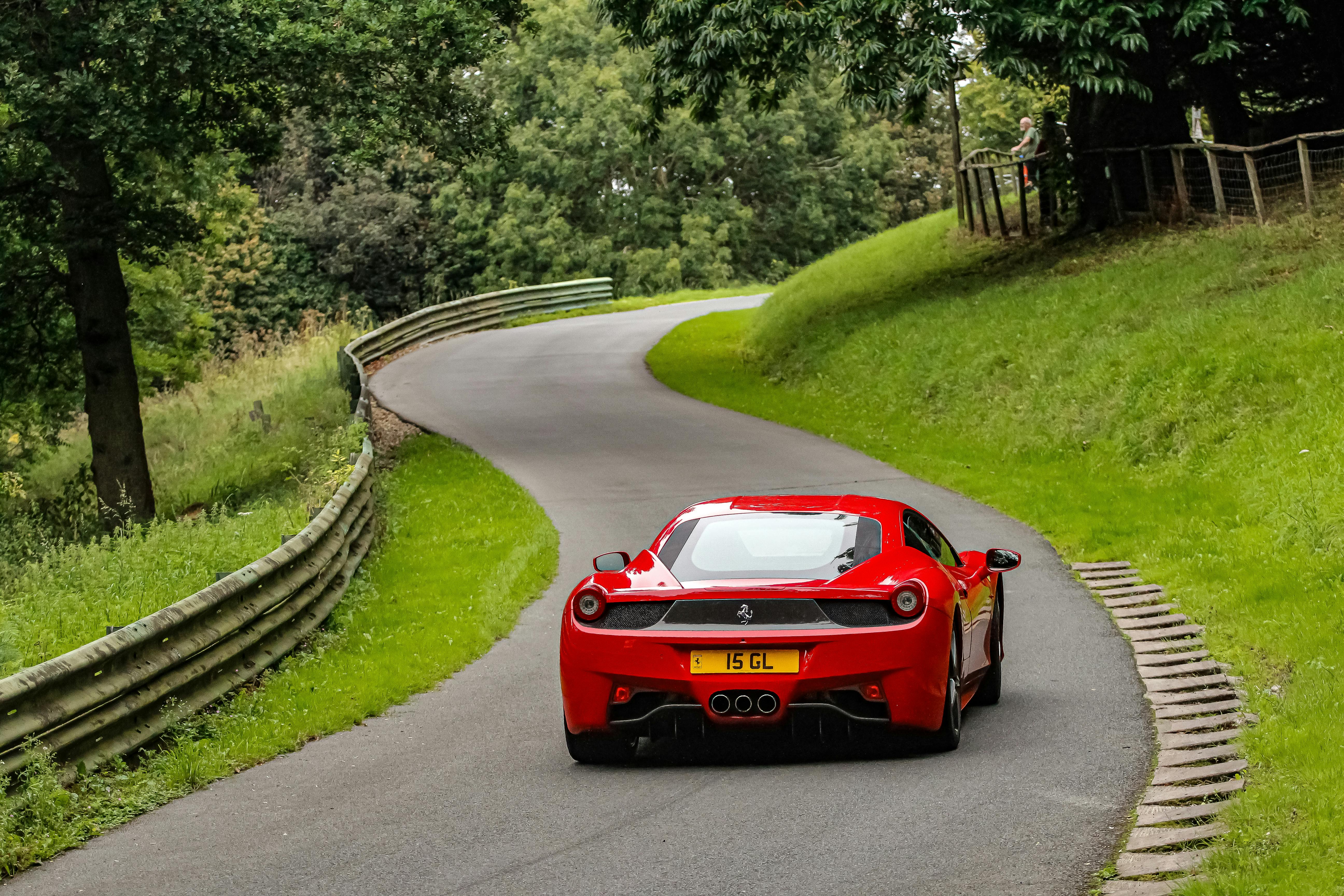 top gear reviews — Photo by txomcs on Pexels