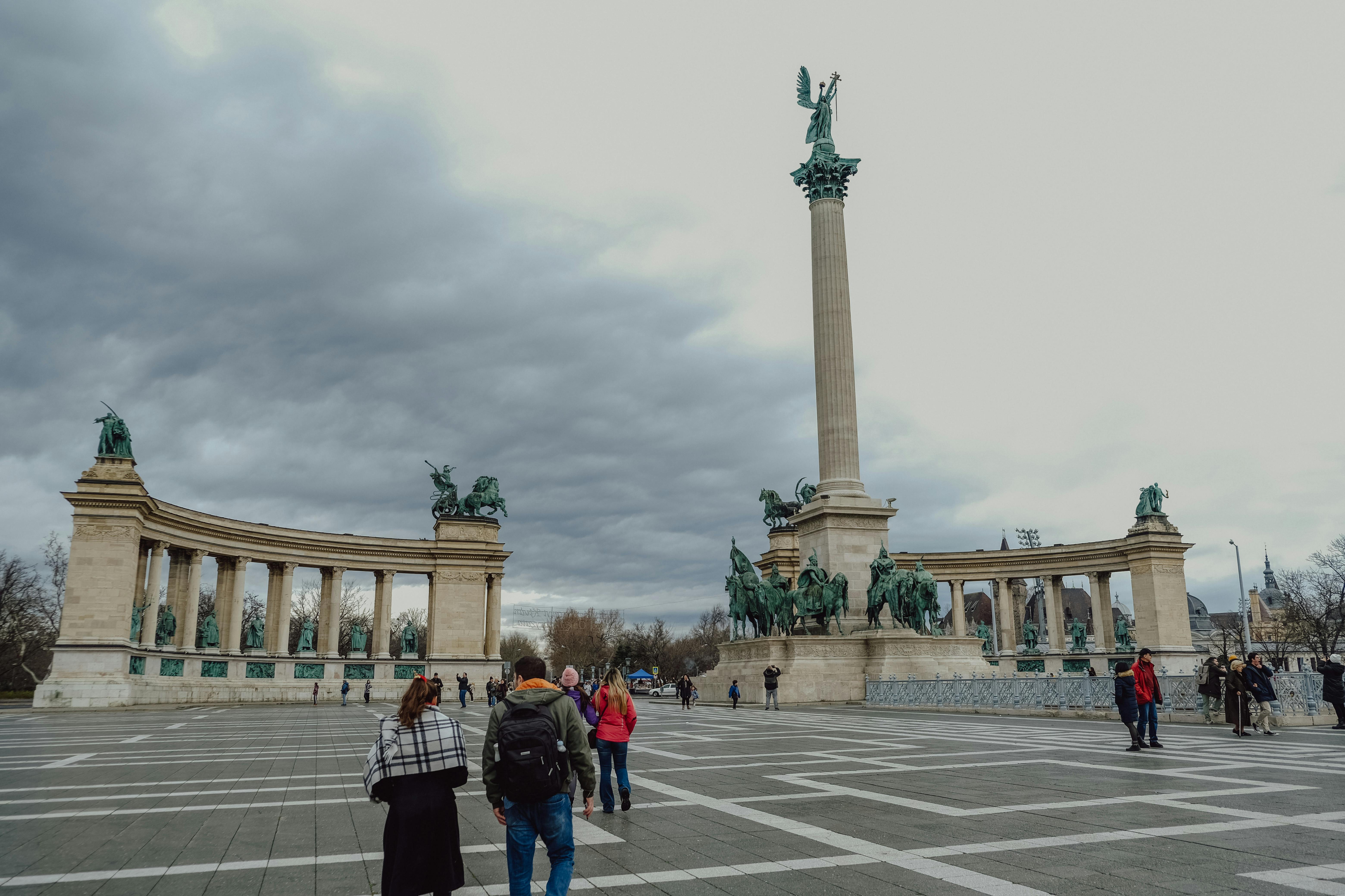 Heroes' Square
