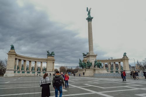 Foto stok gratis berjalan, Budapest, Hongaria