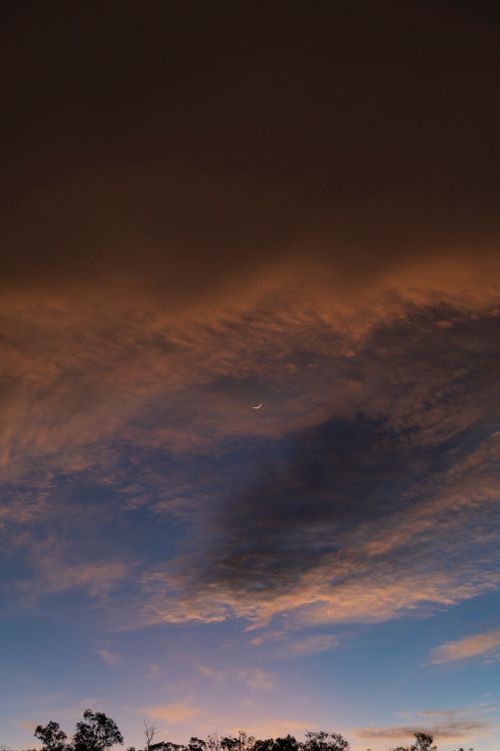 Free An enchanting view of a dramatic cloudy sky during sunset in Mexico City, Mexico. Stock Photo