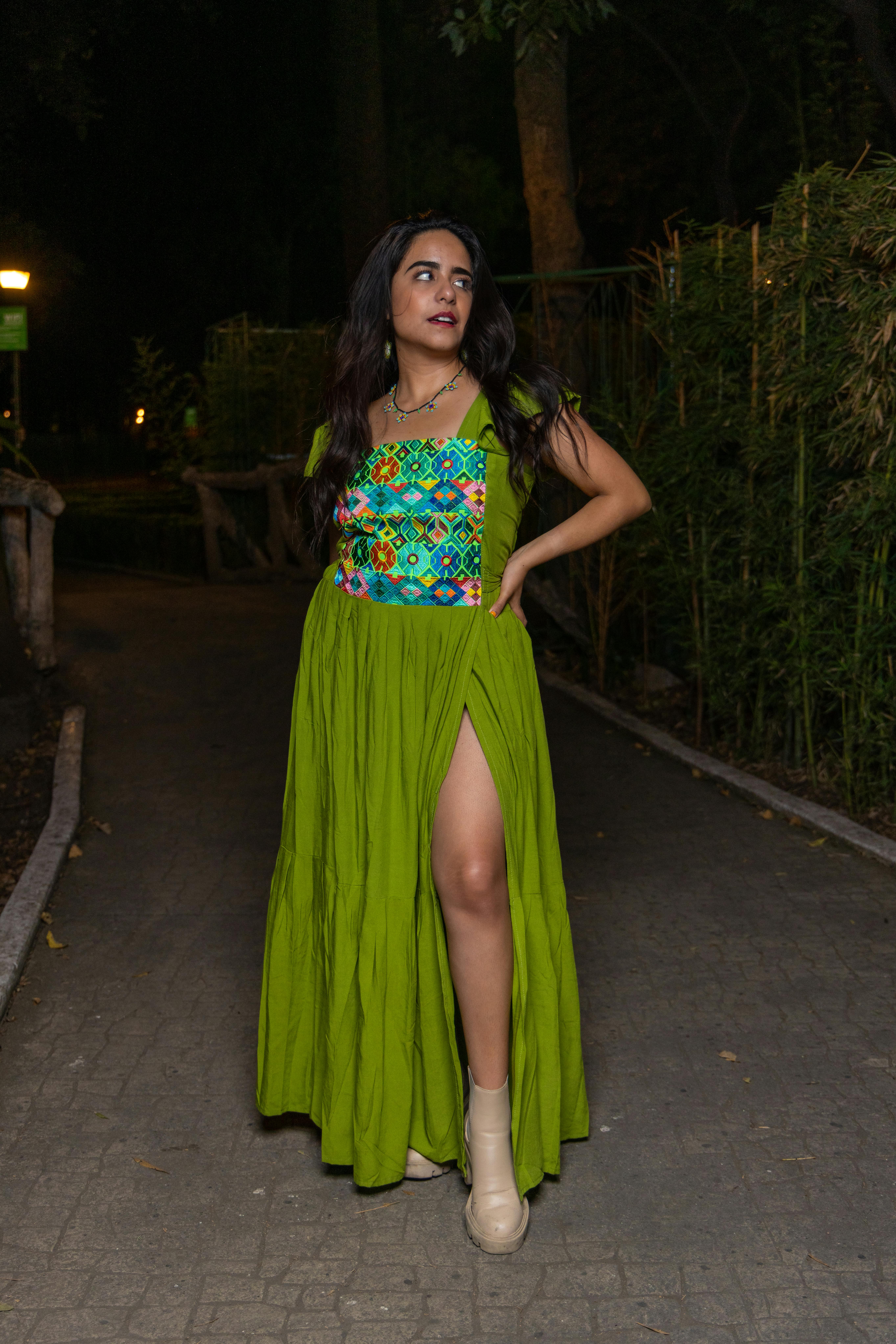 Gratis lagerfoto af aftentøj, attraktiv kvinde, brunette Lagerfoto