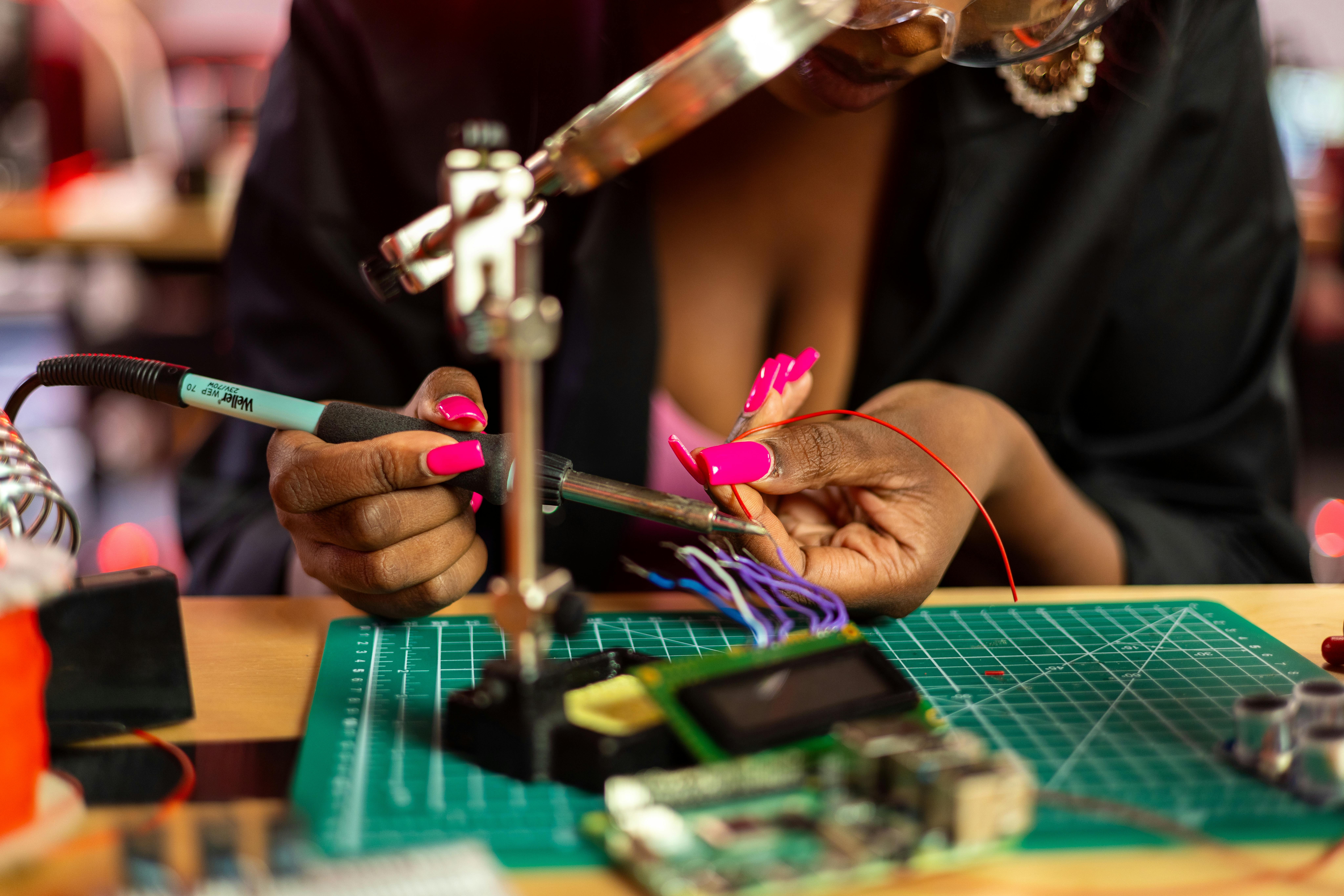 Defining the skills citizens will need in the future world of work — Photo by ThisIsEngineering on Pexels