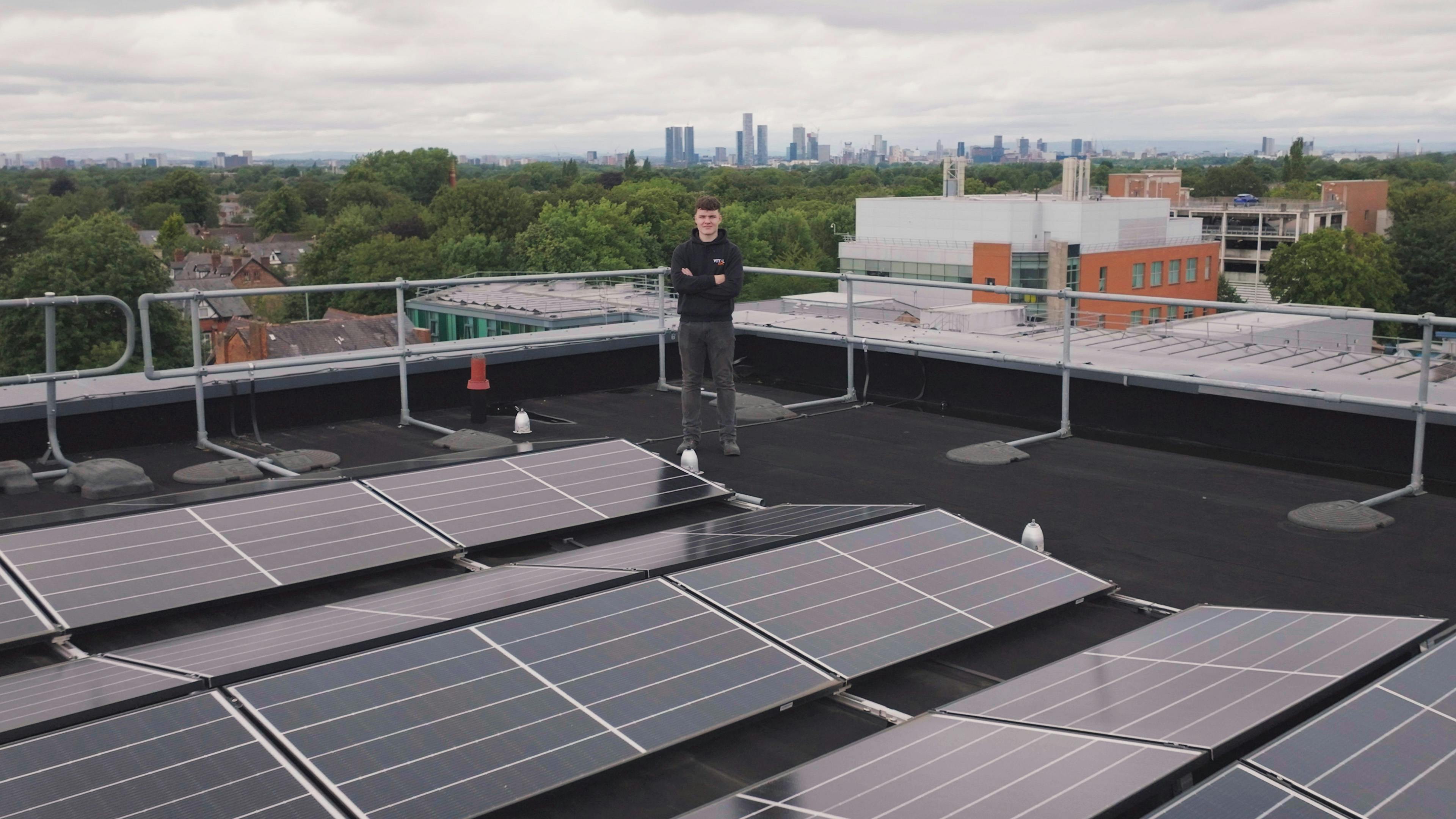 evs explained sustainability — Photo by ThisIsEngineering on Pexels
